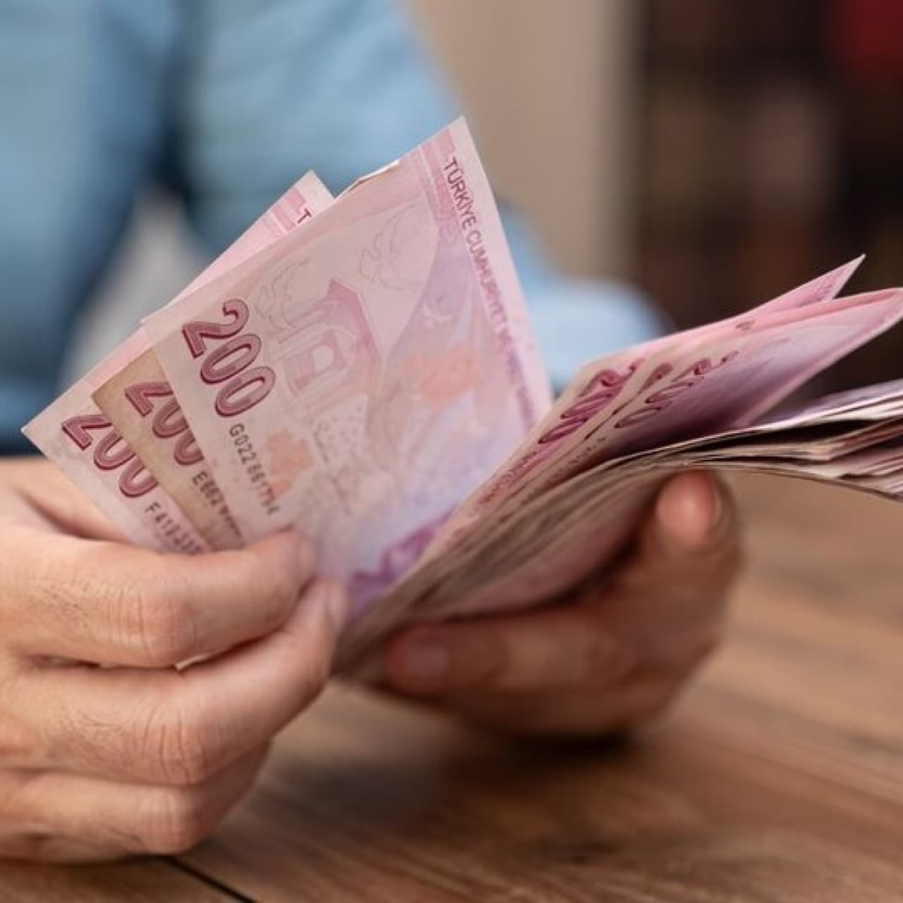 Bulunan Milyonlarca Çalışan, Kademeli Erken Emeklilik Düzenlemesine İlişkin Son Dakika Gelişmelerini Araştırmaya Devam Ediyor