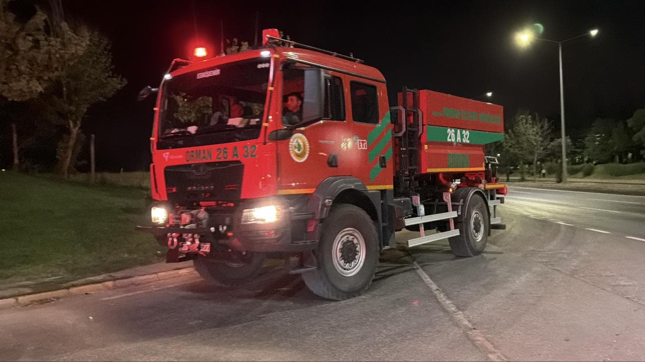 Халук Гёргюн объявил, что пожар, возникший на территории кампуса TUSAŞ Motor Sanayii AŞ в Эскишехире, взят под контроль