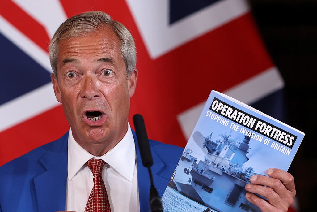 İngiltere'nin Ağcı Reform UK Parti İ, Eçimleri Kazanma I Halinde Manş Denizi'nde İkinci Dünya Savaşı'ndan Bu Yana En Büyük a Keri Opera