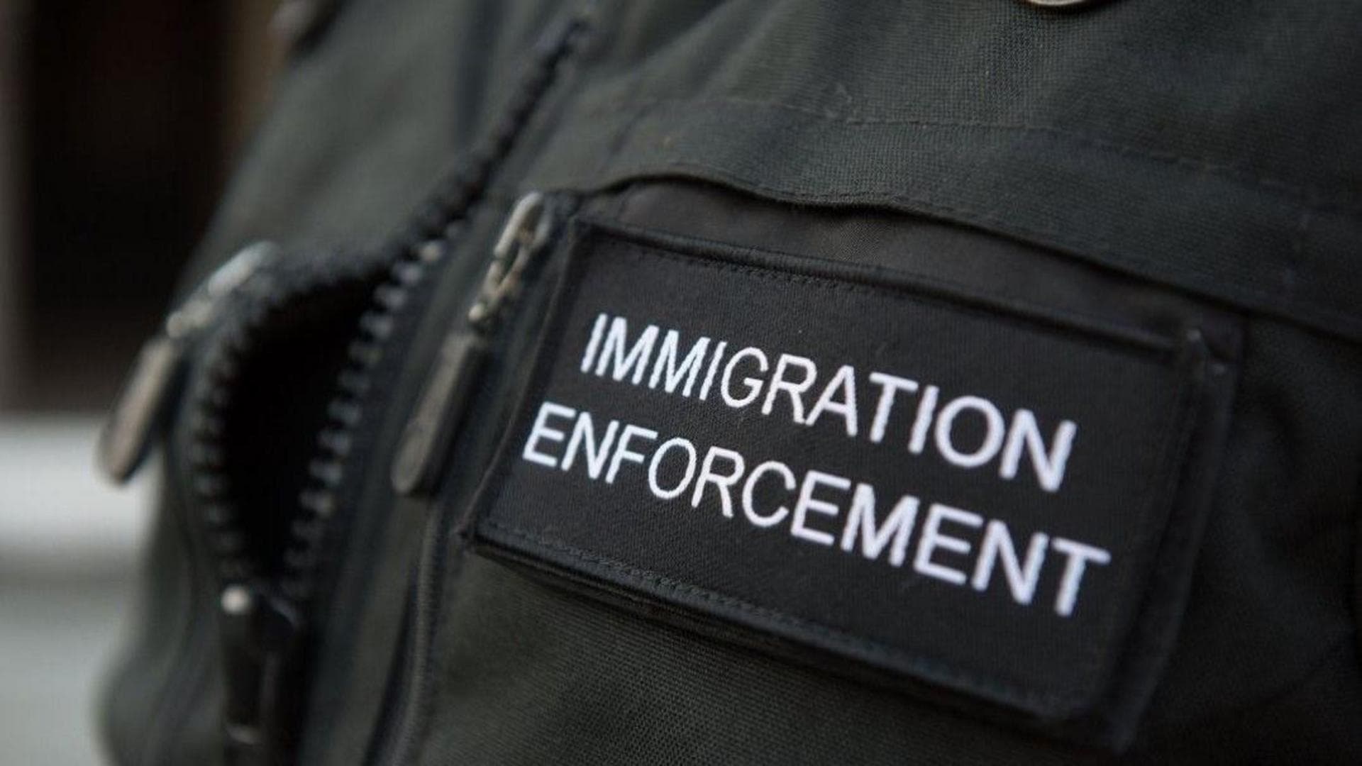 Reform UK Promete Cárcel Para Jefes Que Empleen Inmigrantes Ilegales y Multas Del 10% de Ingresos Globales