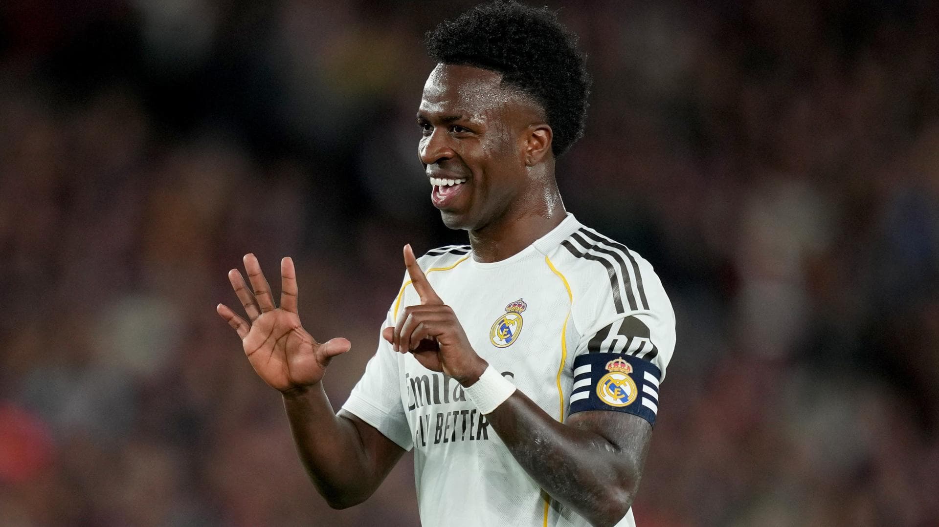 Le Real Prolonge Vinicius Jusqu'en 2032 et Vise Aussi Rodri