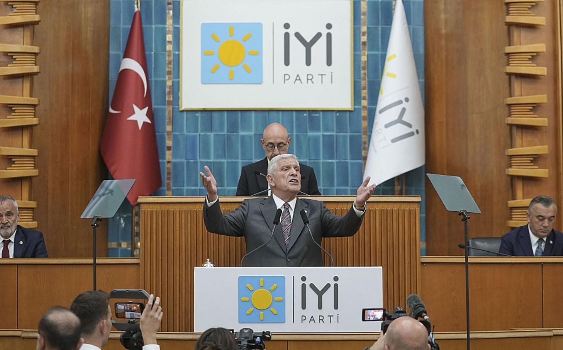 Турция отреагировала на рамочный законопроект, направленный на создание правовой основы для новой резолюции