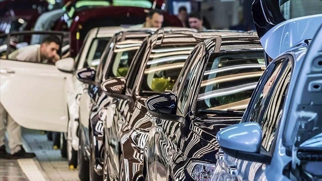 Kimyevi Maddeler ve Mamulleri 3 Milyar 35 Milyon Dolarla İkinci, Elektrik ve Elektronik Sektörü 1 Milyar 803 Milyon Dolarla Üçüncü Oldu..