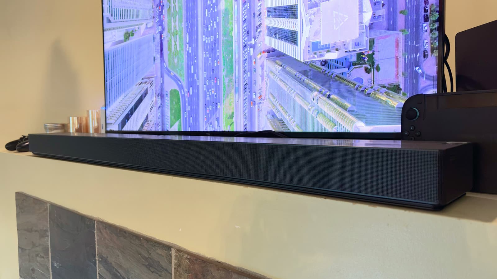 The Qs90h Soundbar Is 3.5 Inches Wider Than Last Year's Qs700f to Fit Five Extra Drivers.