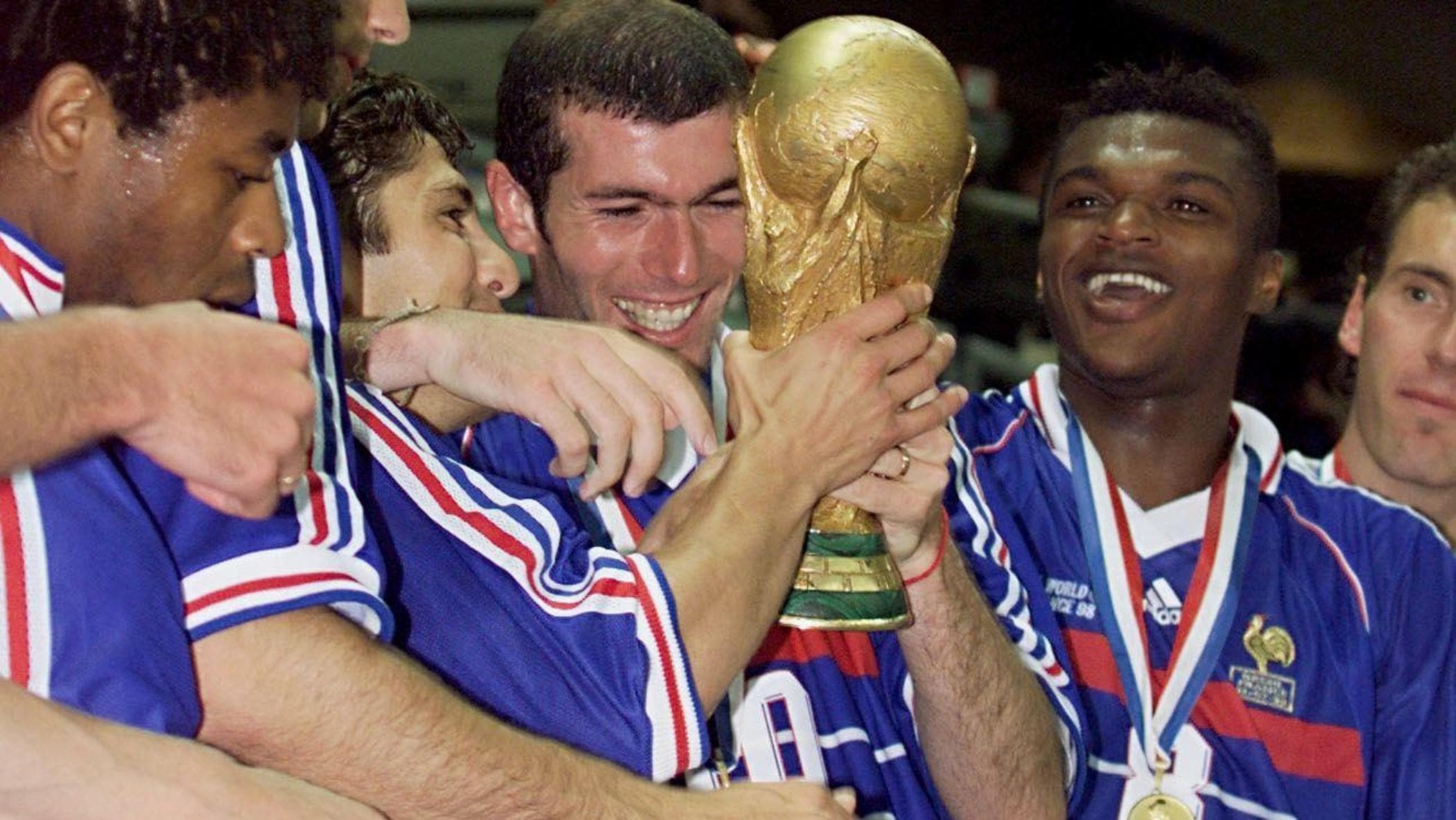 Fransa Eski Spor Bakanı Buffet, 1998 Dünya Kupası Öncesi Milli Takımın Doping Testlerinden Muaf Tutulduğunu Kabul Etti