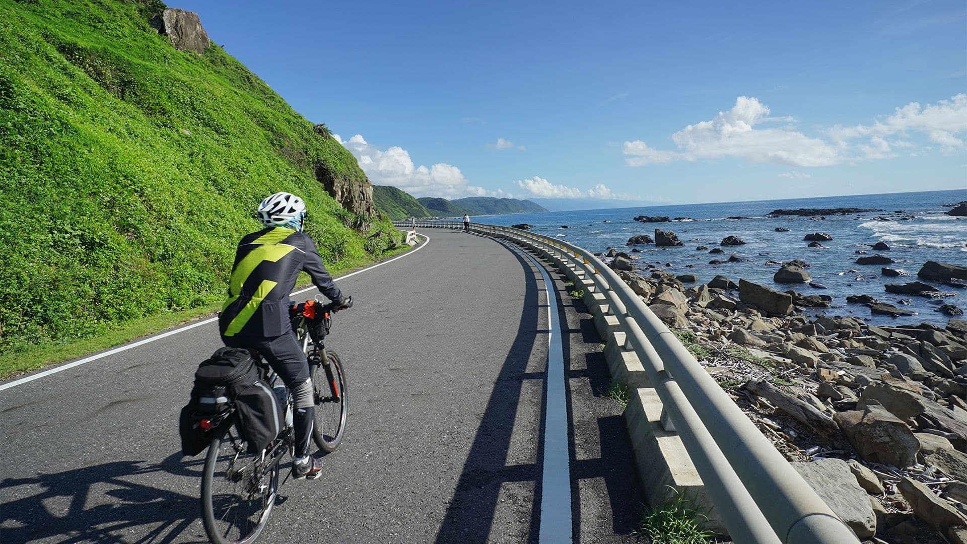 Taiwanese Cyclists Ring the Island on a Nearly 1,000Km Route Known As the Huandao, a Rite of Passage That Reveals a Side